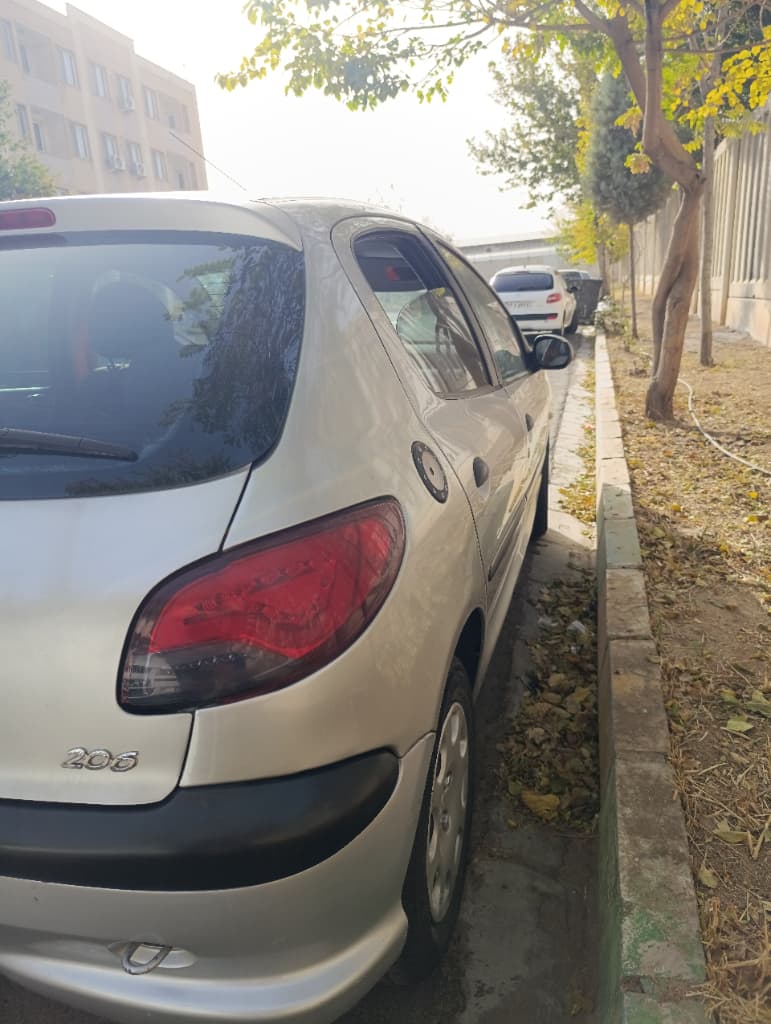slider image